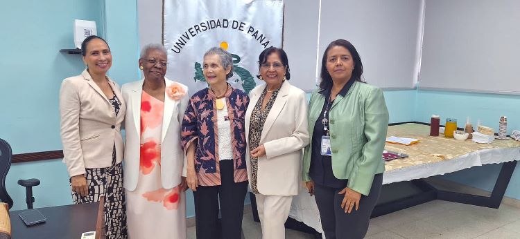 marion clarke y amigas 