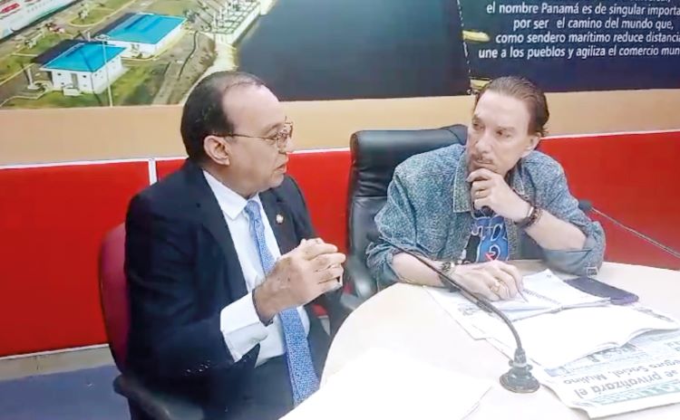 entrevista en KW continente.