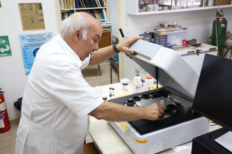 Dr. Juan Antonio Jaén 