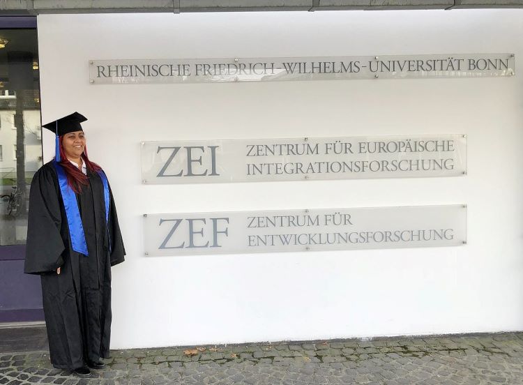 Obtuvo la maestría en Educación Intercultural de Freie Universitaet Berlin y PhD in Development Studies  de la Universidad de Bonn.