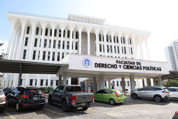 derecho facultad 