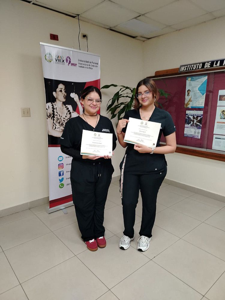 educandas con premio cufi 2025
