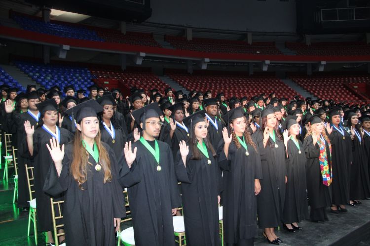 graduación enfermería 2024-2025