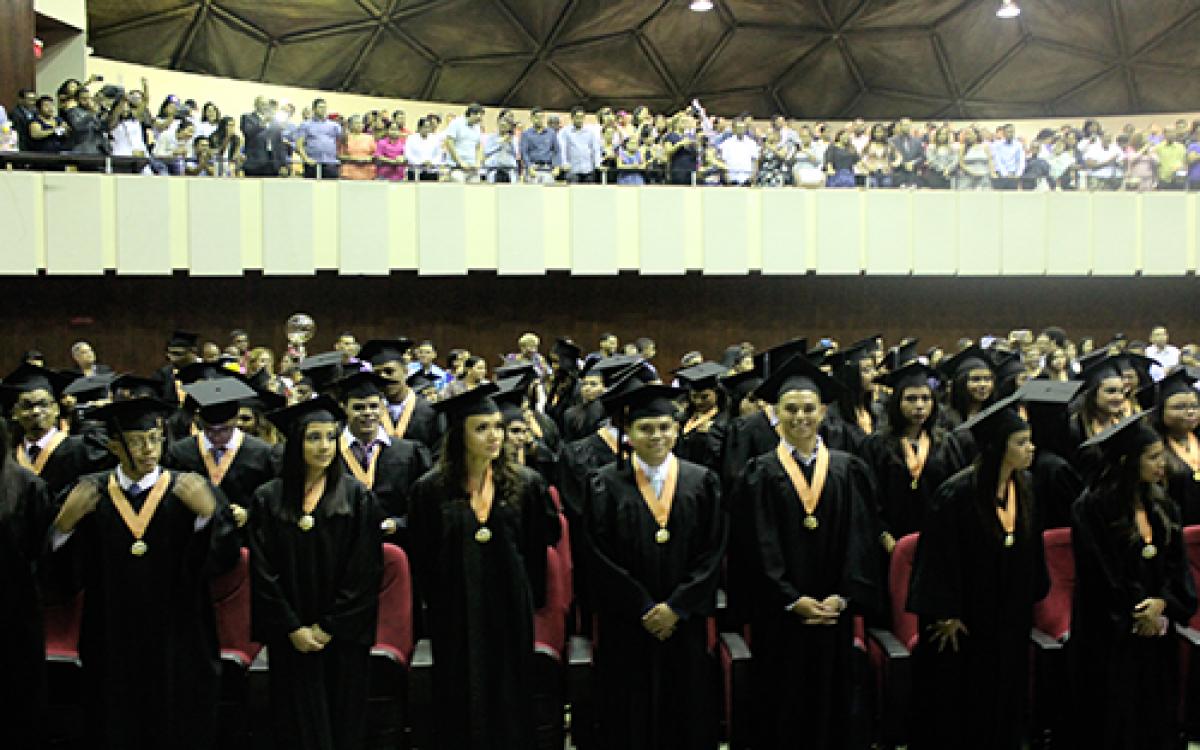 Promoción 2018 de la facultad de Ingeniería. 