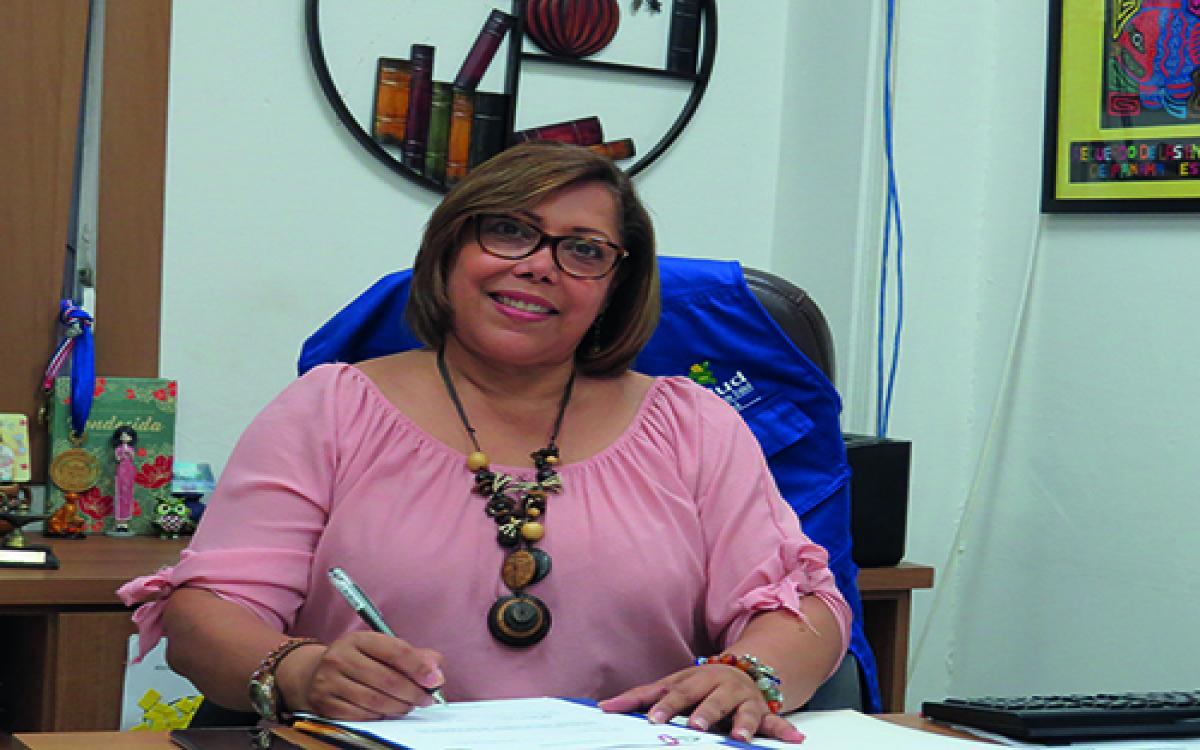 Mgter. Mayanín Rodríguez  Decana de la facultad de Enfermería