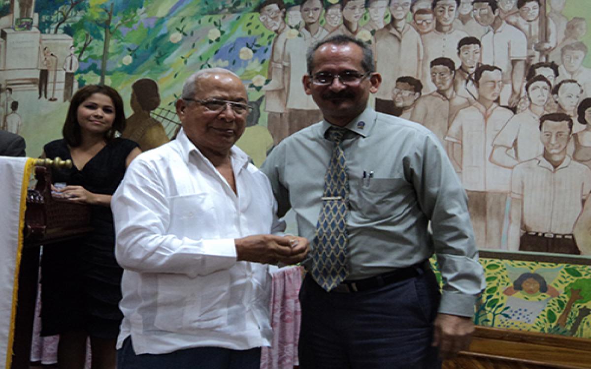 Ruben Dario y Orlando Moscoso 