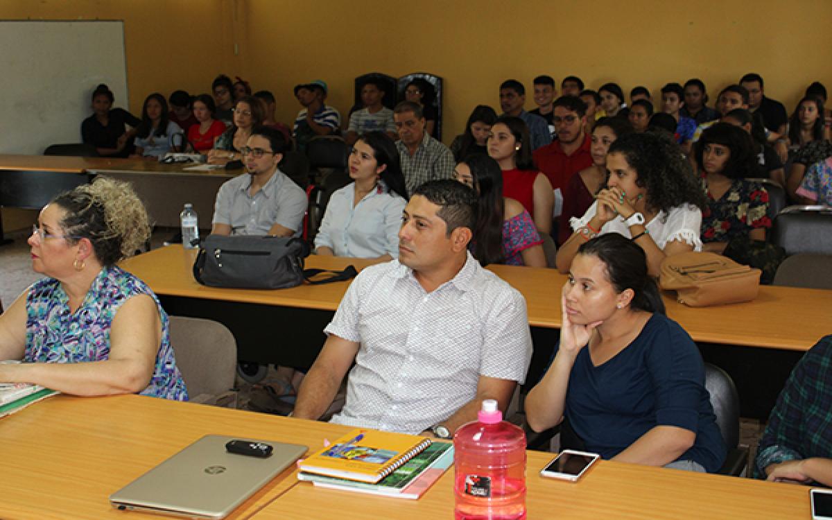 PARTICIPANTES EN CENTRO REGIONAL DE AZUERO 