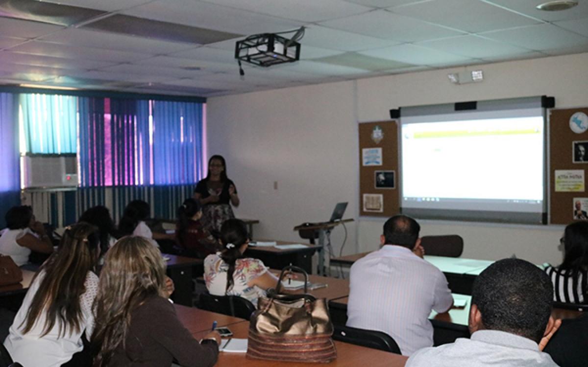 Mgter. Yadira Medianero facilitadora del Módulo 0