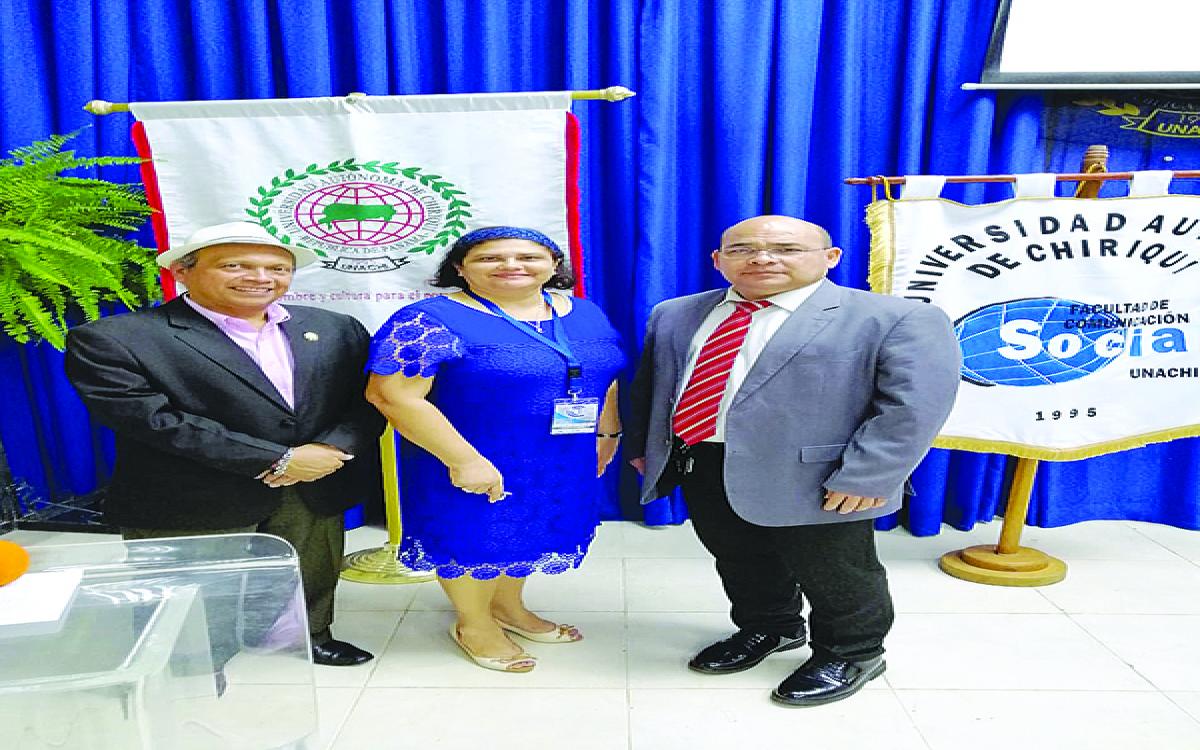 Doctor Miguel Ángel Sánchez, Mgter. Evelyn Díaz y Licdo. Algy O. Atencio. 