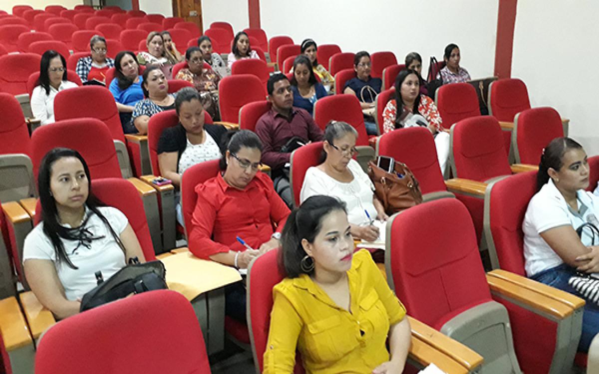 Funcionarios Institucionales en capacitación, planilla para SIACAP